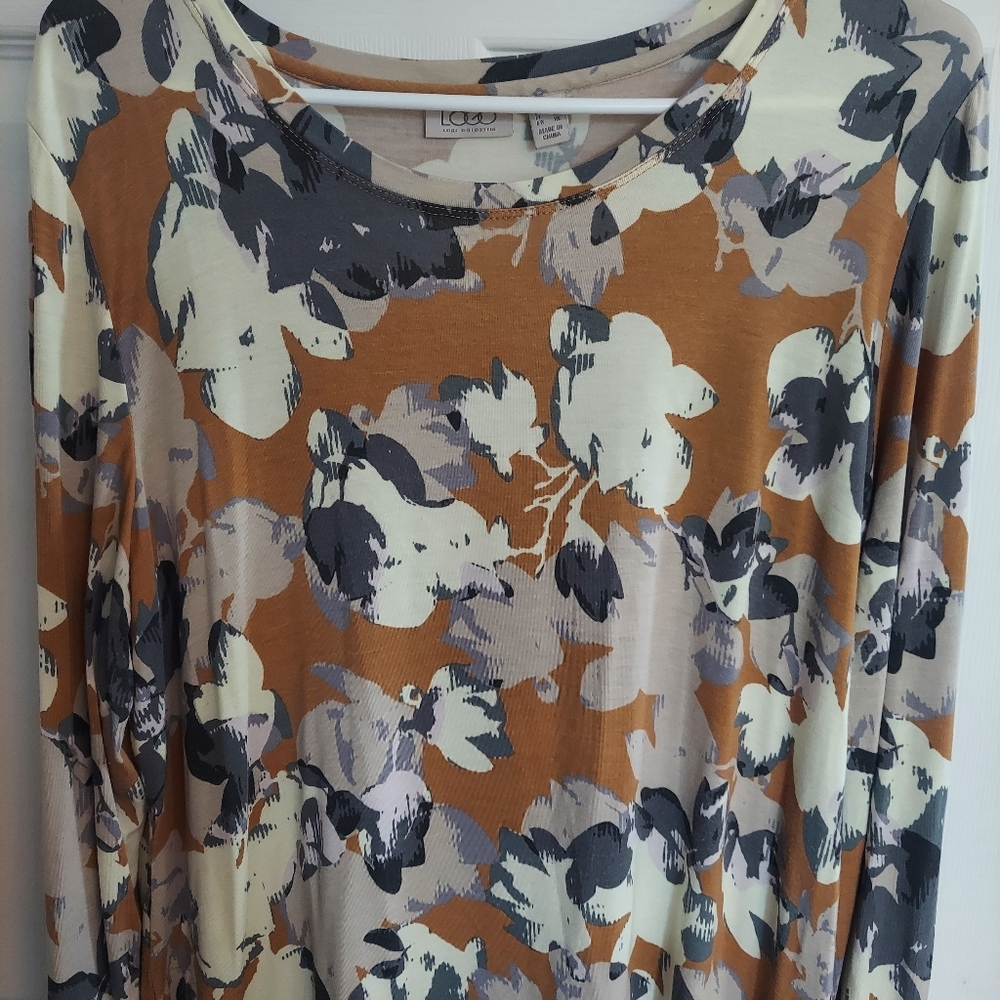 LOGO by Lori Goldstein